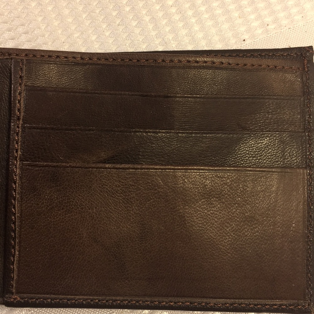 NWOT leather/tapestry wallet excellent condition - Picture 7 of 8